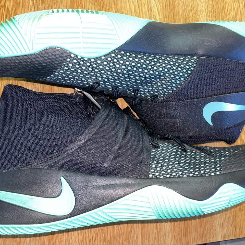 Nike Black and Mint Green Sneakers kyrie baaketball shoe